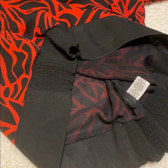 Covington Blouse size Small - Picture 7 of 11